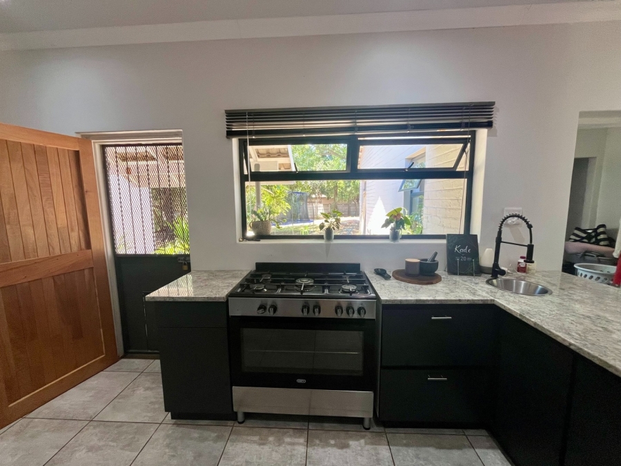 3 Bedroom Property for Sale in La Hoff North West